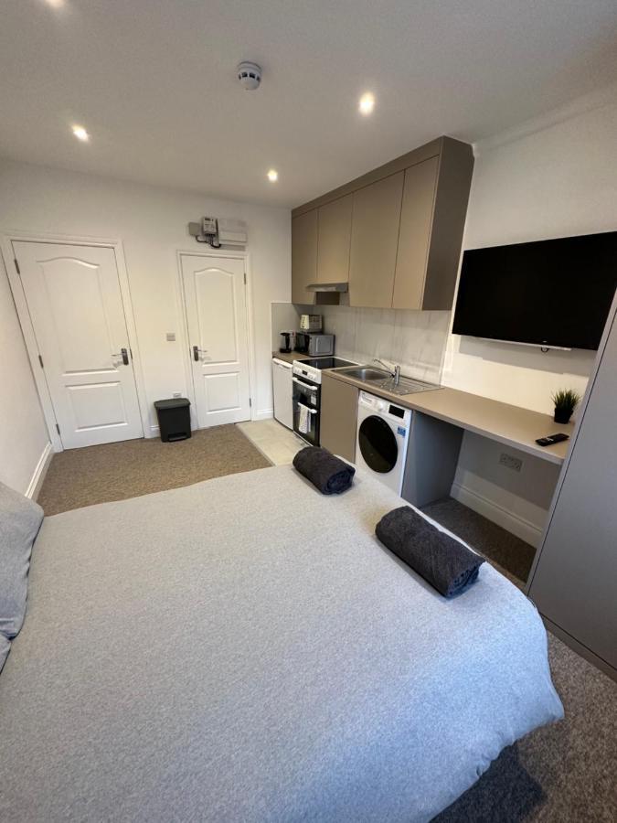 Bright Modern, 1 Bed Flat, 15 Mins Away From Central London Hendon Exterior foto